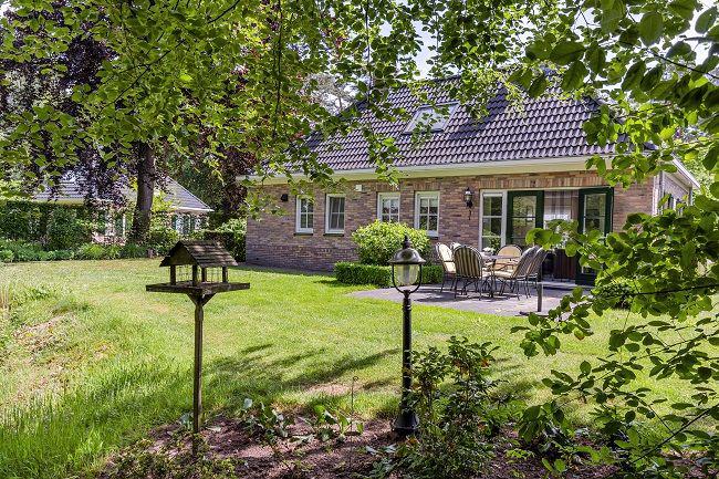 Bronkhorst 76